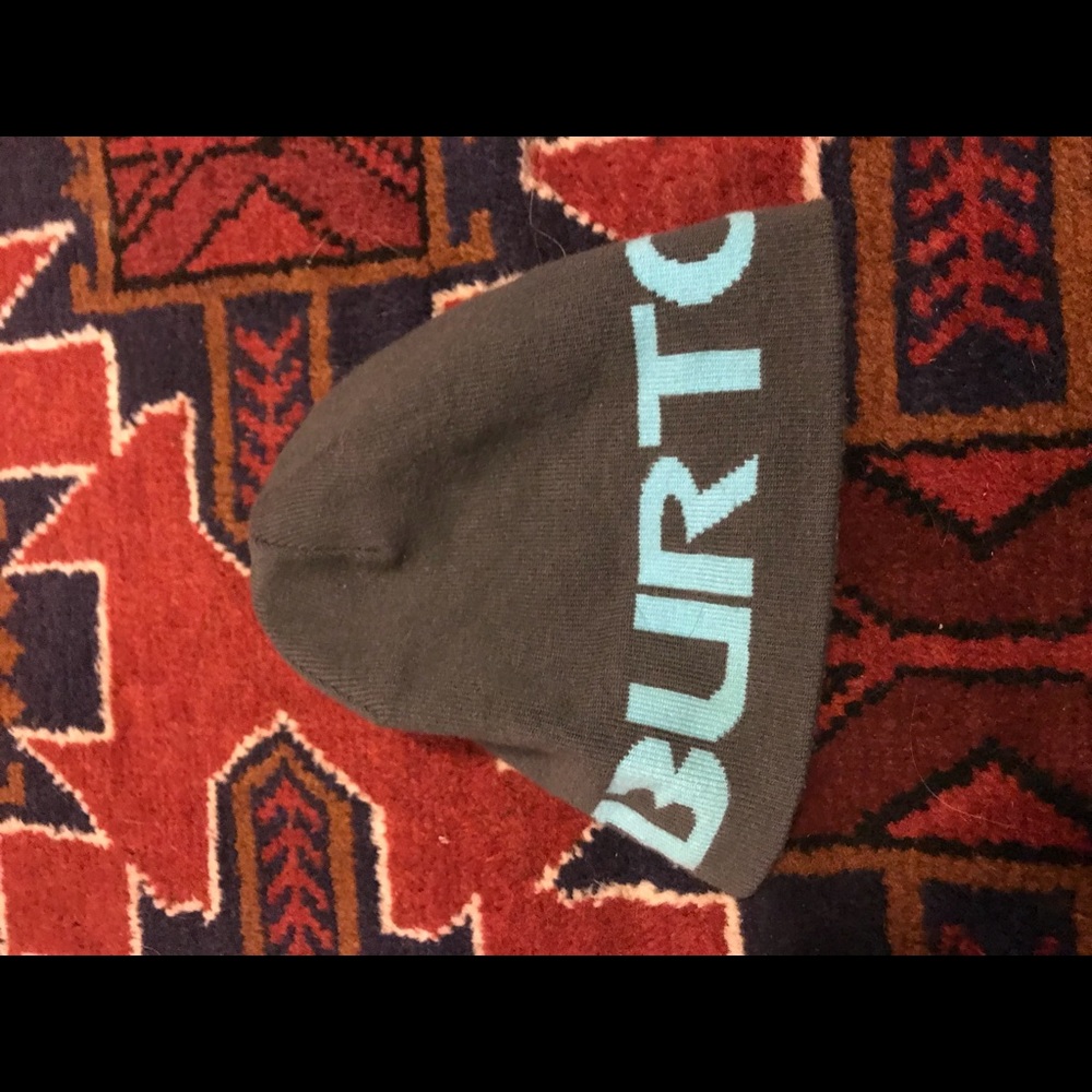 Burton ski hat